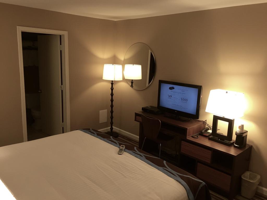 Super 8 By Wyndham Asbury Park Hotell Rom bilde